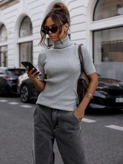 Dopasowany golf damski Cocomore