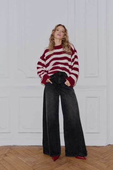 Sweter damski w paski z dodatkiem wełny Cocomore