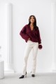 Miękki sweter moherowy z dekoltem V – bordo basic premium