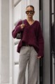 Sweter damski w serek oversize super kid moher YARN bordowy