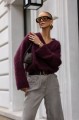 Sweter damski w serek oversize super kid moher YARN bordowy