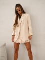 Jasnobeżowa marynarka oversize damska Me Gusta – elegancka i stylowa