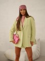 Pistacjowa marynarka oversize damska Me Gusta – elegancka i stylowa