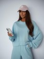 Błękitny dres damski oversize Me Gusta – bluza i szerokie spodnie