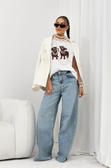 Biały damski t-shirt z nadrukiem Cocomore Dog