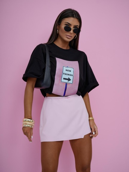 T-shirt damski oversize New Things Me Gusta czarny