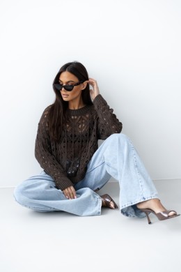 Ażurowy wiosenny sweter damski oversize  Madame Sue brązowy