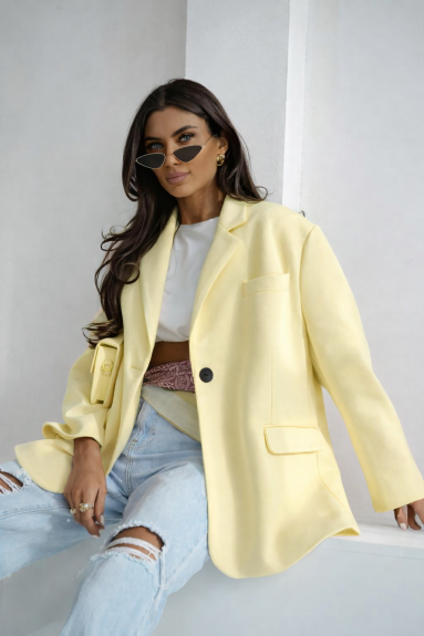 Bawełniana marynarka damska oversize Me Gusta – żółta, wygodna i stylowa