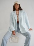 Bawełniana marynarka damska oversize Me Gusta – błękitna, wygodna i stylowa