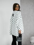 Bluza damska oversize Me Gusta w groszki biała