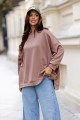 Bluza damska oversize Me Gusta cynamon - bawełniana, z naszywką muchy