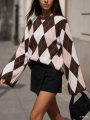 Sweter damski oversize w romby brązowo-różowy Cocomore