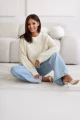 Sweter damski oversize wełniany śmietankowy Madame Sue