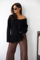 Wełniany sweter oversize damski w serek Madame Sue czarny